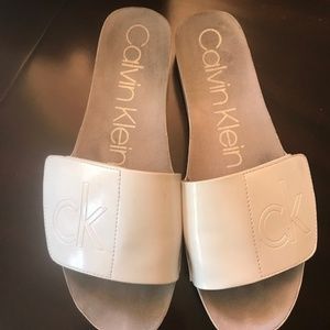 Darling Calvin Klein Slides